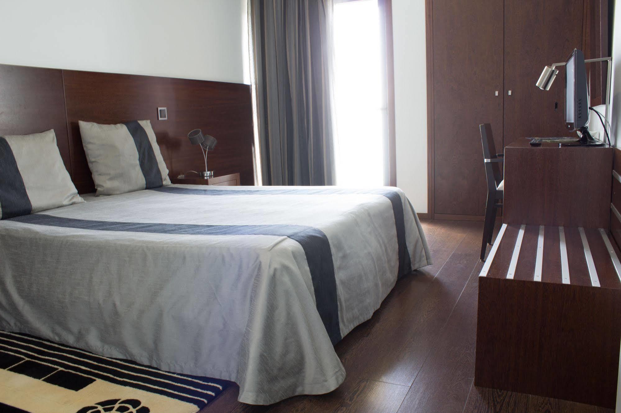 Hotel Portas De Santa Rita Ermesinde Eksteriør billede